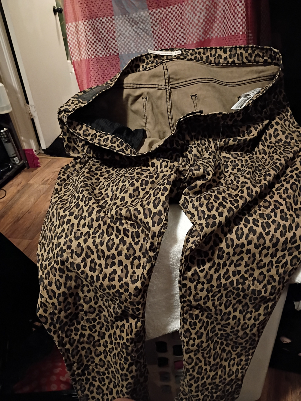 Levi's Women's Leopard Print Skinny Jeans in Tan/Black